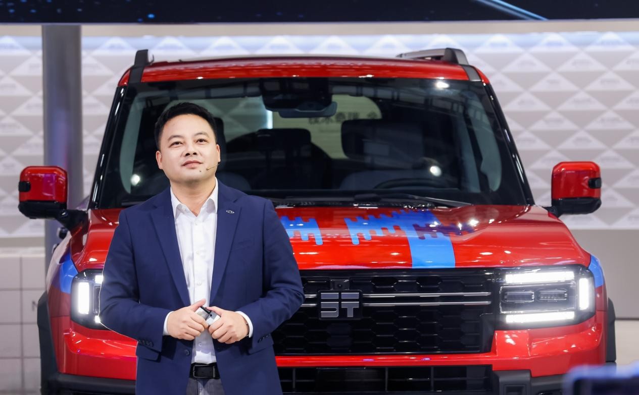 为赛场而生！纵横G700环塔版披“烈焰战袍”登场