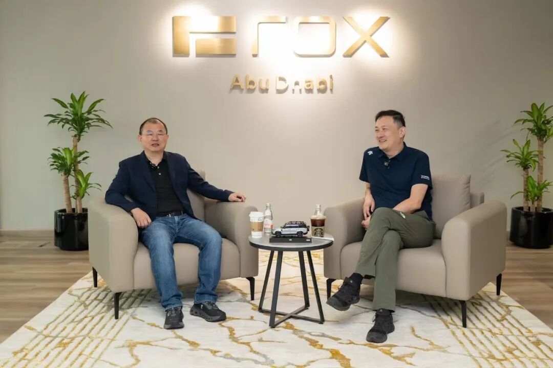 贾可对话极石闫枫：远走是为了带回世界的认可