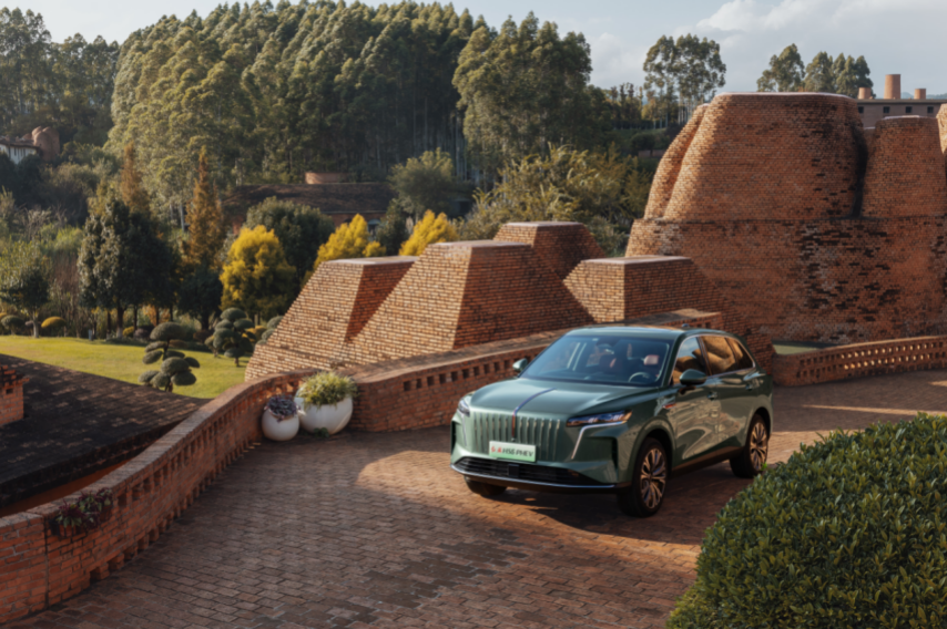 为家造车！红旗HS6 PHEV重磅上市，售价17.88万起