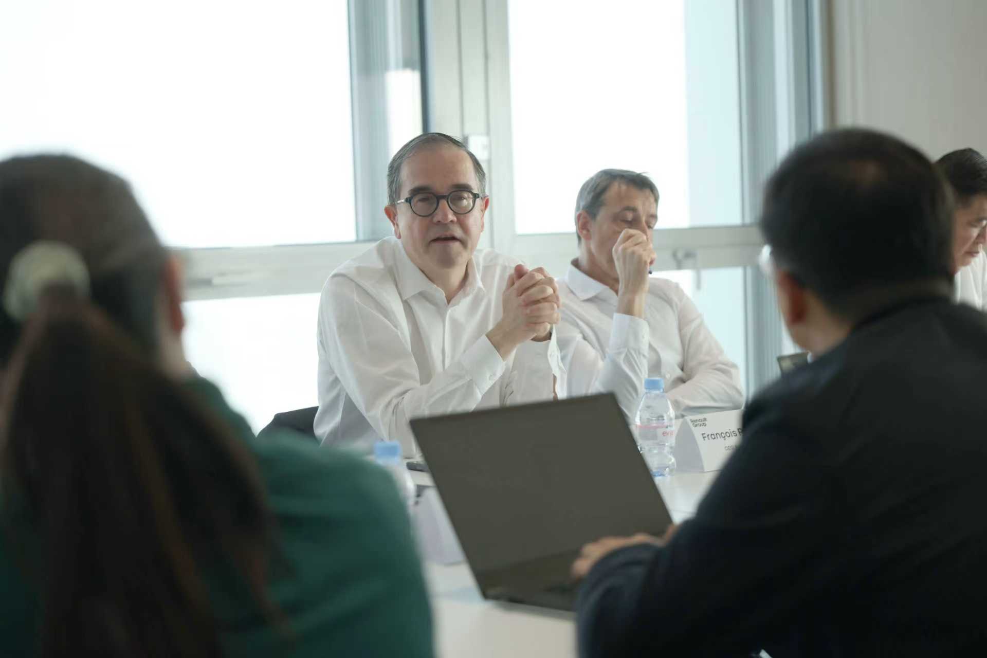 新任CEO开年首访，雷诺如何留在中国