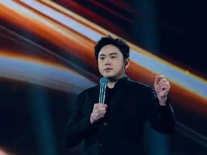 “疯子”俞浩，一场天才的献祭