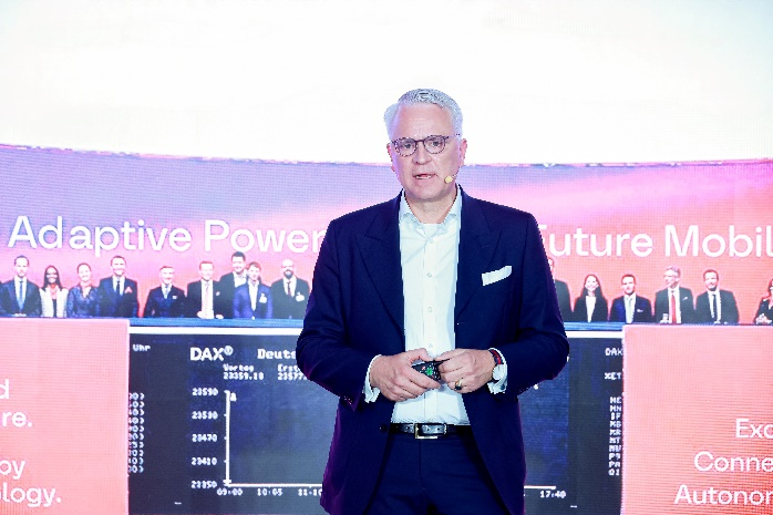 欧摩威与零跑、博泰达成战略合作 深化“聚焦中国 服务全球”