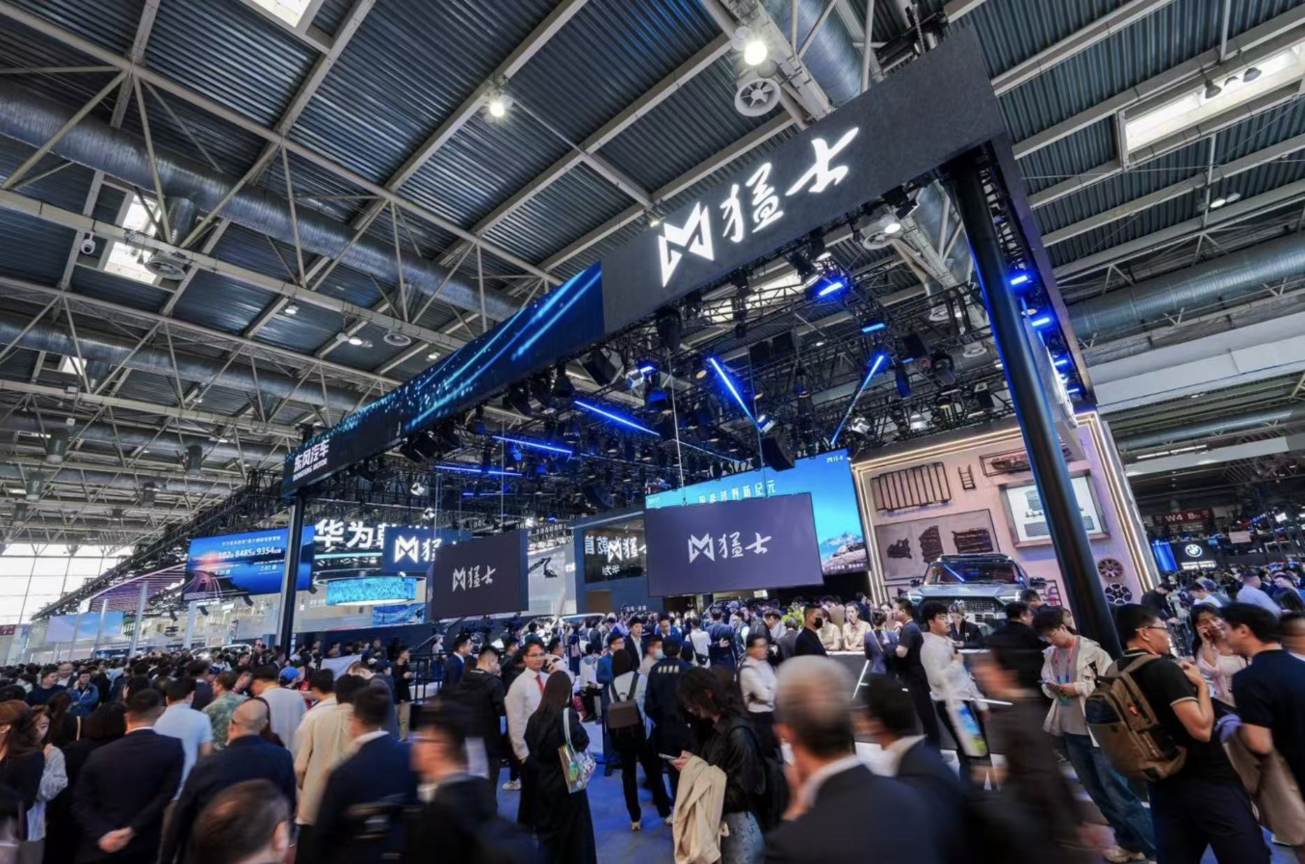 智能越野时代，猛士如何变？