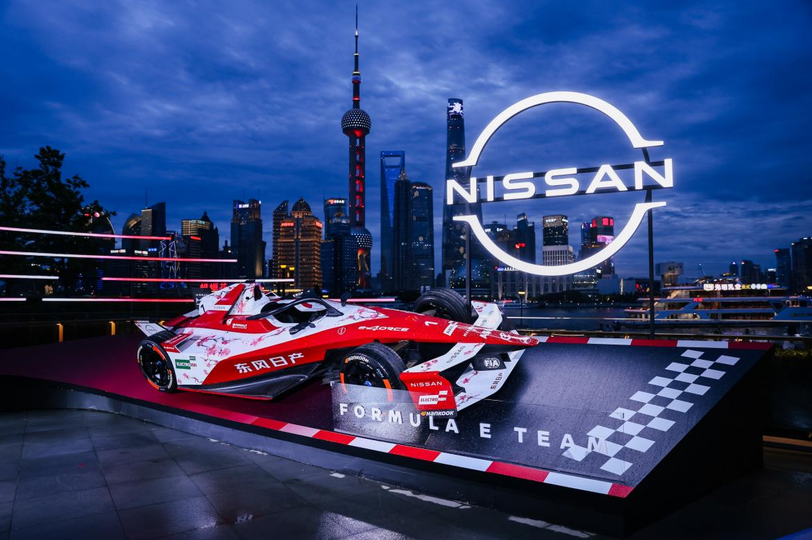 以赛道赋能电驱化转型，日产汽车燃动Formula E赛场