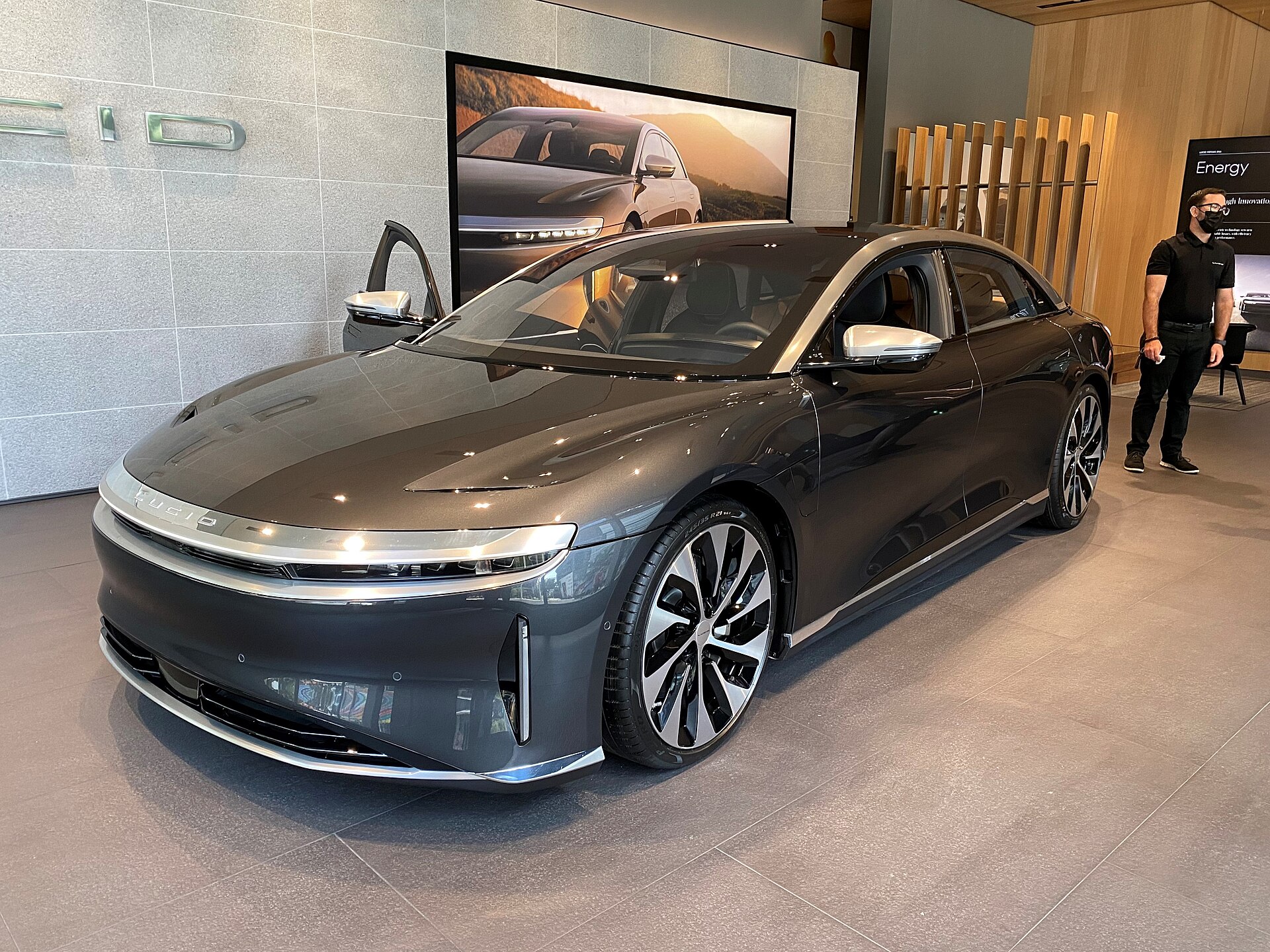 迈阿密Lucid展厅与Lucid Air实车