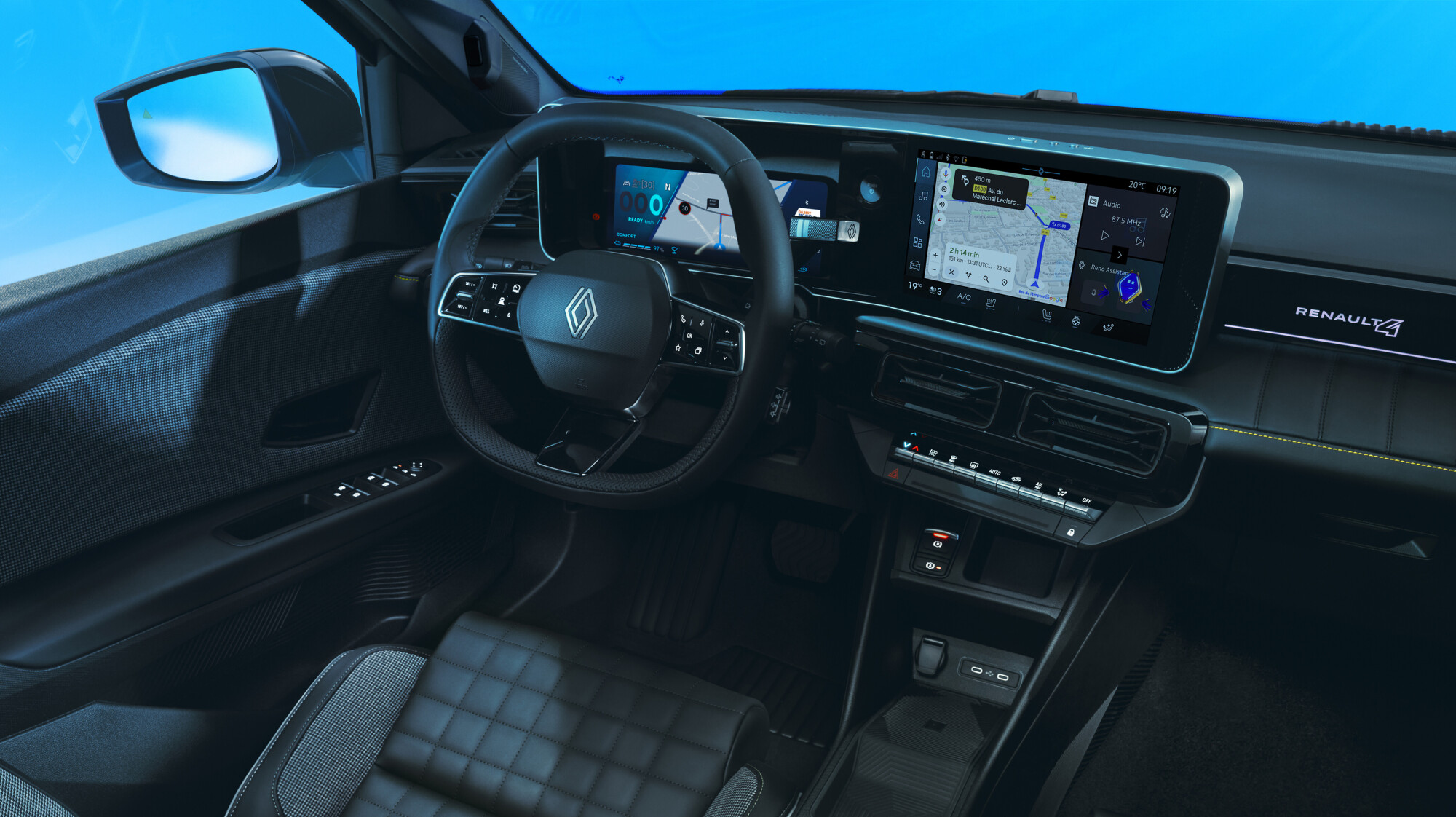Renault 4 E-Tech 2026款实车驾驶舱摄影,展示新款保留的双联屏与车内功能布局