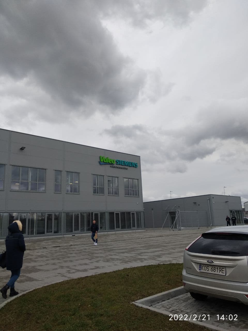 Valeo Siemens eAutomotive工业设施，资料图；对应Valeo电动化与汽车原配业务的制造环节